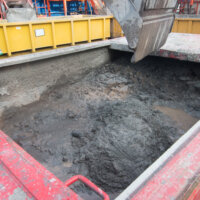 Oil in cuttings/drilling fluid/drilling mud.